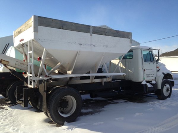 FERTILIZER EQUIPMENT AUCTION, Harvest Land Co-Op - 2 Locations, Same Day
